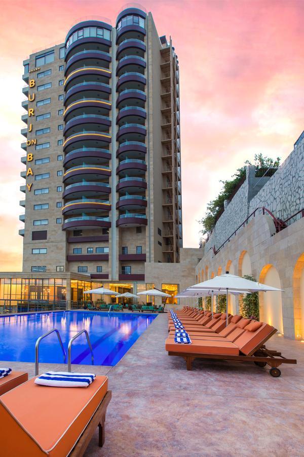 Burj On Bay Hotel Джунія Екстер'єр фото